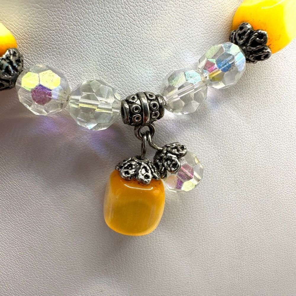 crystal and  yellow cats eye vintage necklace - Picture 5 of 10